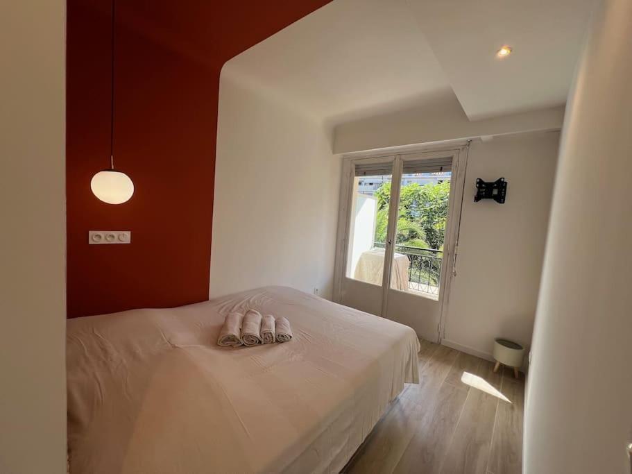 Magnifique T2 Proche Mer Et Ville Refait A Neuf Avec Terrasse Menton Exterior foto
